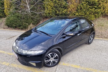 1.8 V tec 140 KM Xenon,Org.Przebieg,Serwis